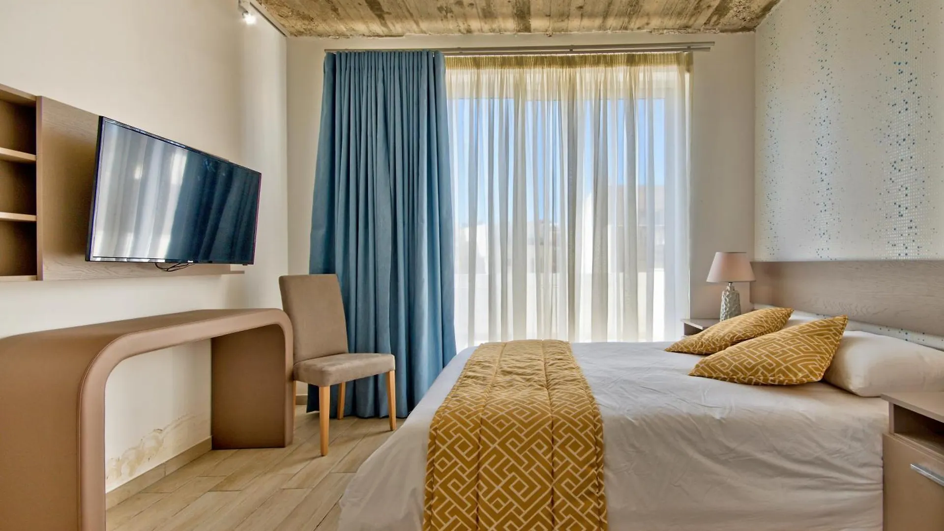 Cozy Rooms Hotel Sliema